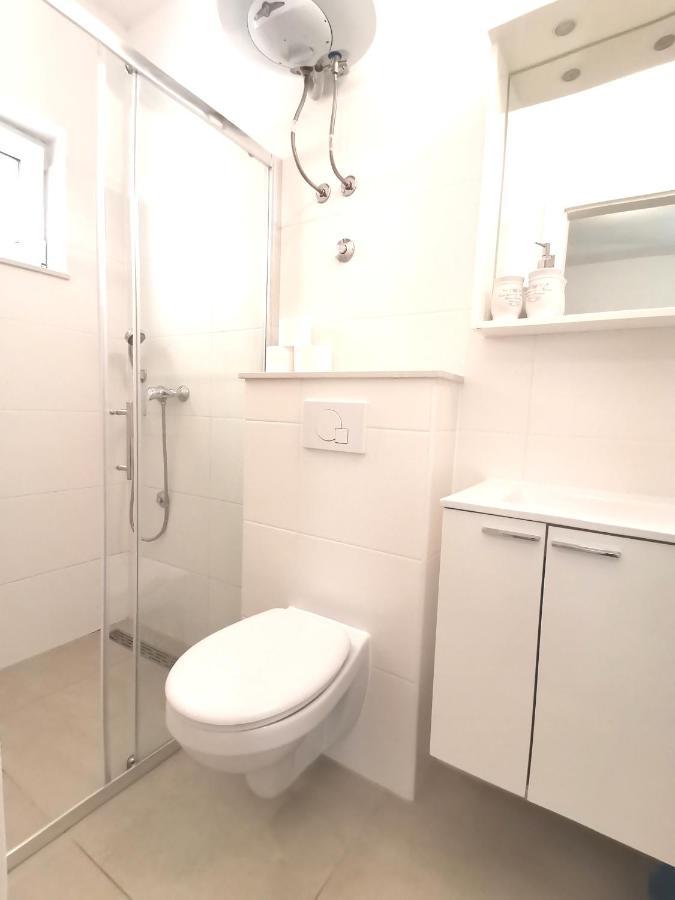 Superior Apt, 4 Rooms, 4 Bathrooms Promajna Dış mekan fotoğraf